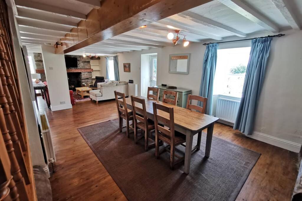 Cosy, Coastal Retreat With A Large Garden Villa Monreith Exteriör bild